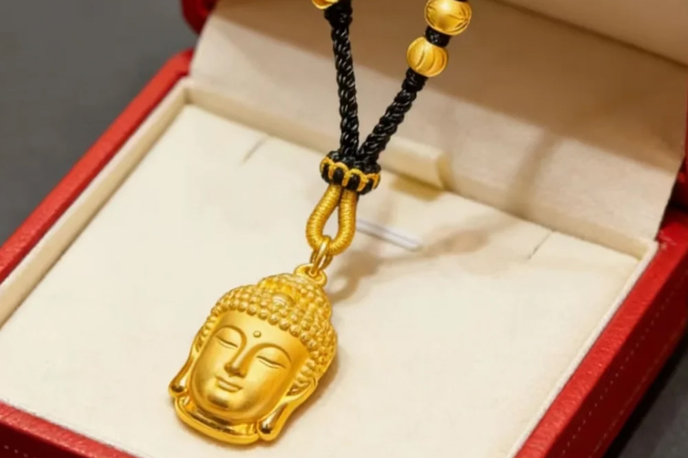 佛山黄金回收白名单发布!以“三规四严”+“过秤-成色-定价-到账”为底,添价收等31家直营店当场回款
